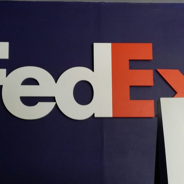 FedEx Post Office in León