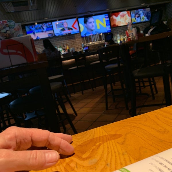 Photo taken at Chili&#39;s Grill &amp; Bar by Kevin F. on 5/9/2019