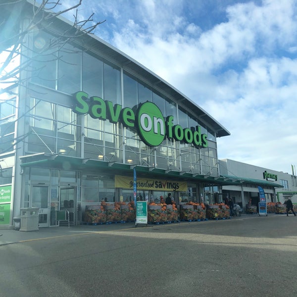SaveOnFoods Grocery Store in Southwest Edmonton