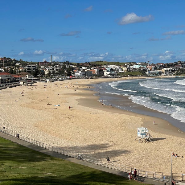 Каток в Сиднее на пляже Bondi Beach
