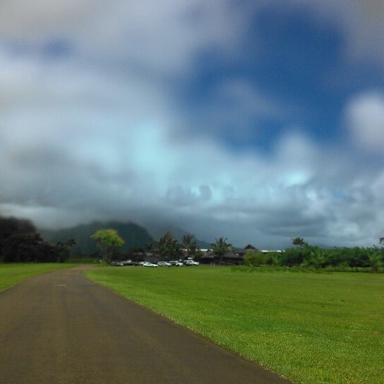 Das Foto wurde bei Common Ground Kauai von Thomas S. am 5/25/2013 aufgenommen