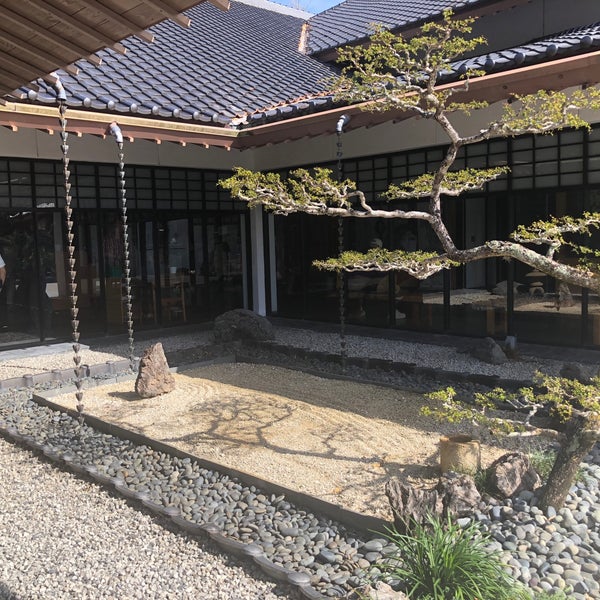 Photo taken at Morikami Museum And Japanese Gardens by Cari on 1/24/2020
