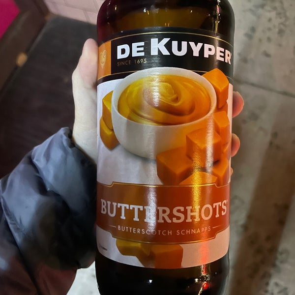 Vintage Grape Wine Store in Upper East Side