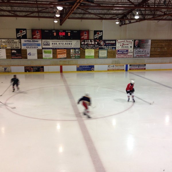 Patinoire DeuxMontagnes 16 visitors