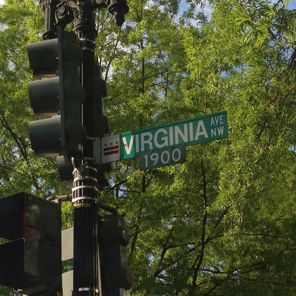 5/31/2014 tarihinde Virginia R.ziyaretçi tarafından Avenue Suites Georgetown'de çekilen fotoğraf