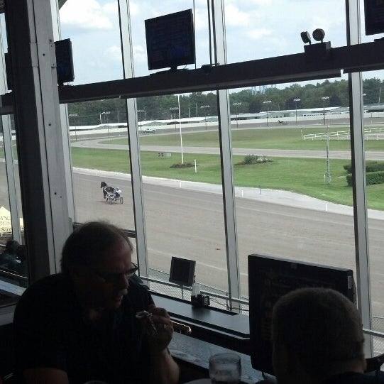 8/18/2013에 Daniel J.님이 Batavia Downs Gaming &amp; Racetrack에서 찍은 사진