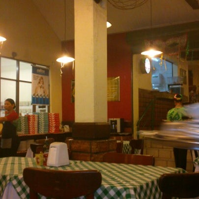 Photo taken at Loppiano Pizza by Paulo Bernardo R. on 2/8/2013