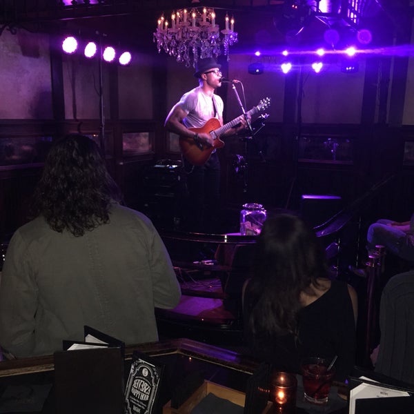 Bugsy's Back Alley Saloon Speakeasy in Milwaukee