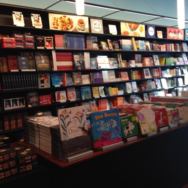 Photo taken at Chronicle Books by Erin P. on 4/15/2015