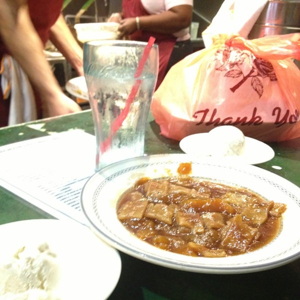 4/7/2013 tarihinde Taneshia C.ziyaretçi tarafından New Orleans Cajun Cuisine'de çekilen fotoğraf
