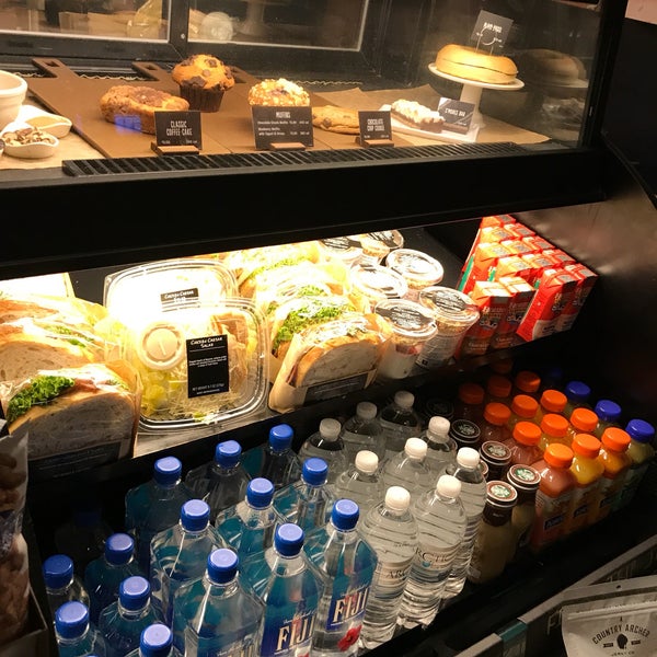 Starbucks Newark Airport and Port Newark 2 tips