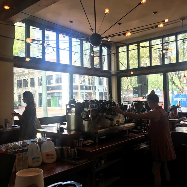 8/19/2018 tarihinde Johanna S.ziyaretçi tarafından Case Study Coffee'de çekilen fotoğraf