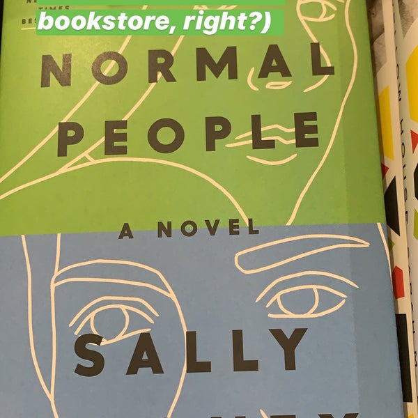 Photo taken at Diesel, A Bookstore by Johanna S. on 12/18/2019
