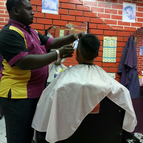 Photos At Abraham Guys Hair Stylist 1 Tip From 50 Visitors