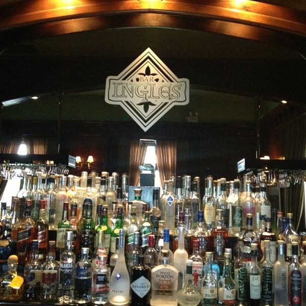 Photos At Bar Ingles Hotel Bar In San Isidro