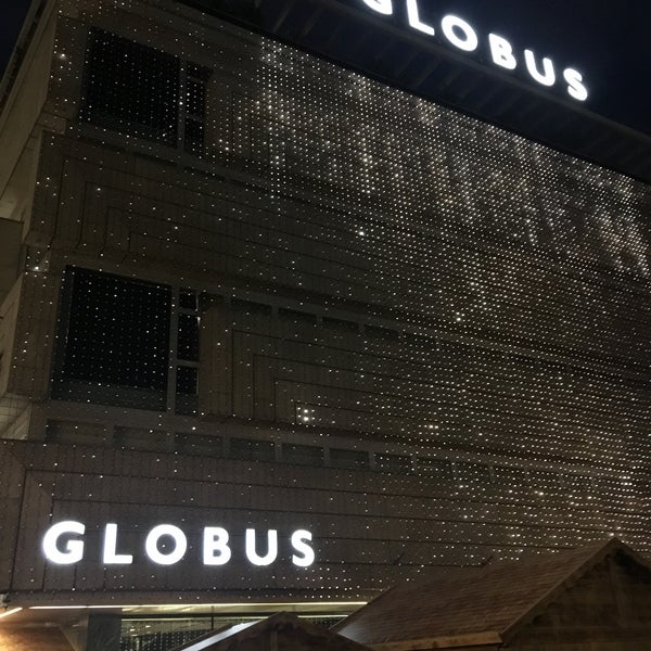 Photo taken at GLOBUS by Felix A. on 12/11/2018