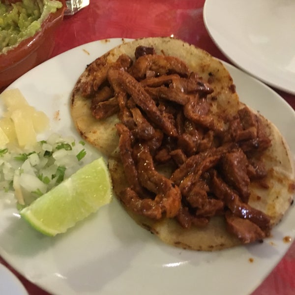7/6/2018에 Felix A.님이 La Cantina Mexicana에서 찍은 사진