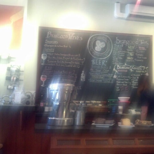 Photo taken at BeanGood: The Coffee Pub by A F. on 10/13/2012