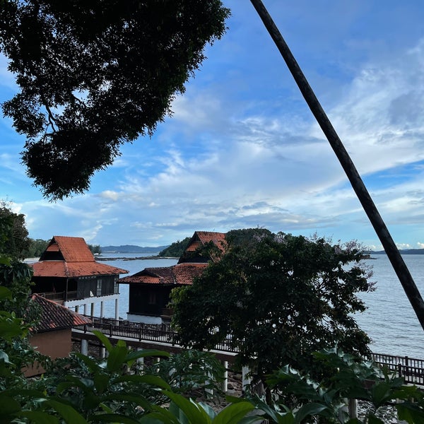 Photo taken at Berjaya Langkawi Resort by Azhar A. on 11/19/2021