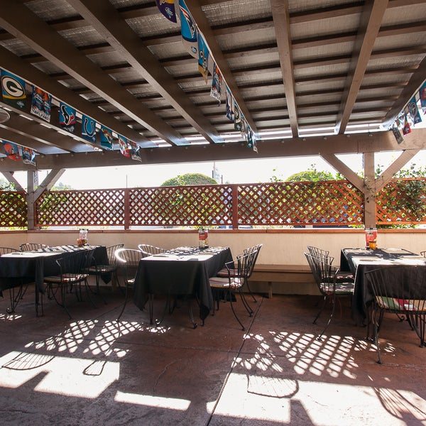 7/3/2015 tarihinde El Dorado Restaurant and Barziyaretçi tarafından El Dorado Restaurant and Bar'de çekilen fotoğraf