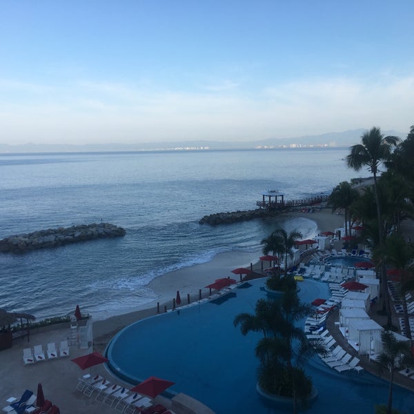 Photo taken at Hilton Vallarta Riviera All-Inclusive Resort by Ivonne B. on 1/11/2018