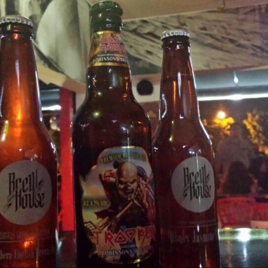 2/23/2014 tarihinde Samuel C.ziyaretçi tarafından Beer Bank Guadalajara'de çekilen fotoğraf