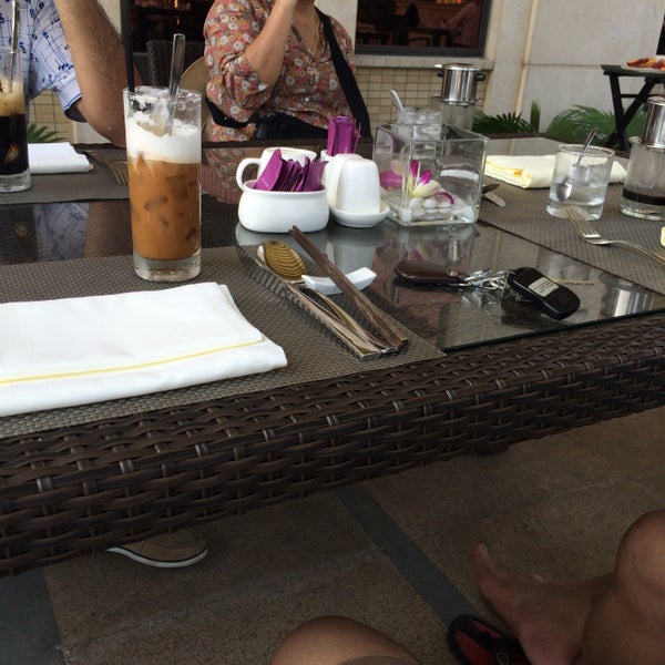 3/7/2015にTan B.がHoliday Beach Hotel Danang Hotel &amp; Resortで撮った写真