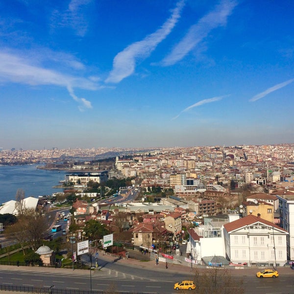 Das Foto wurde bei Daru Sultan Hotels Galata von SİNAN____ .. am 3/17/2019 aufgenommen