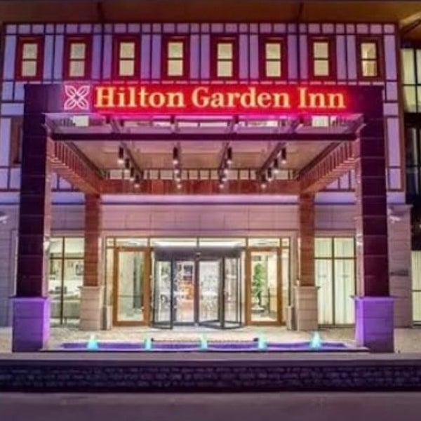 Foto diambil di Hilton Garden Inn Safranbolu oleh K G pada 6/24/2021