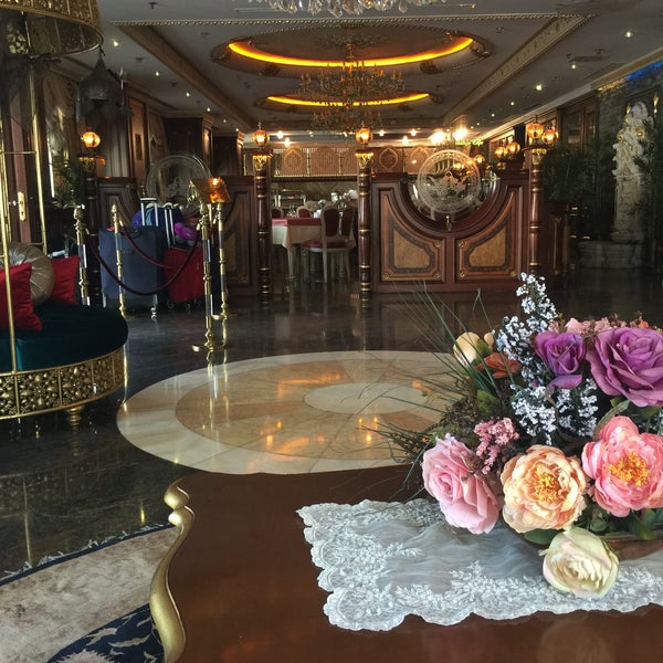 รูปภาพถ่ายที่ Ottoman&#39;s Life Boutique Hotel โดย Ibrahim T. เมื่อ 9/17/2016