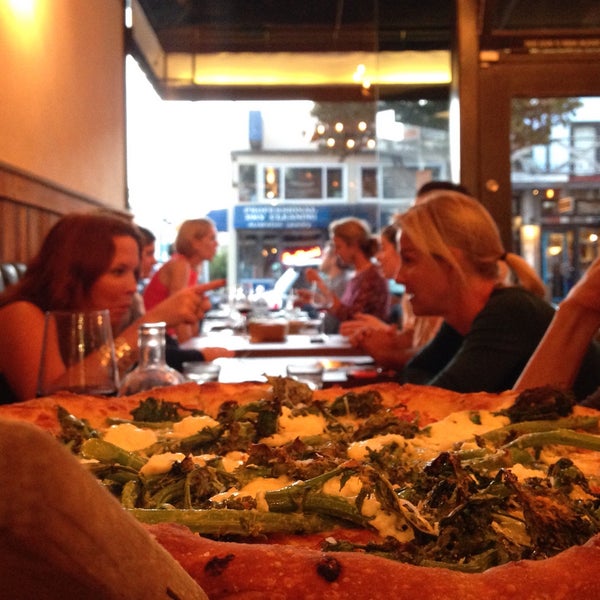 7/8/2015 tarihinde George S.ziyaretçi tarafından Gioia Pizzeria'de çekilen fotoğraf