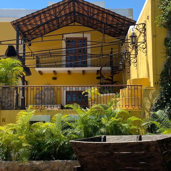 Foto diambil di Hacienda Xcanatún oleh Lily G. pada 4/9/2021