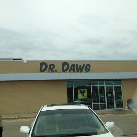 10/4/2012にChris A.がDr. Dawgで撮った写真