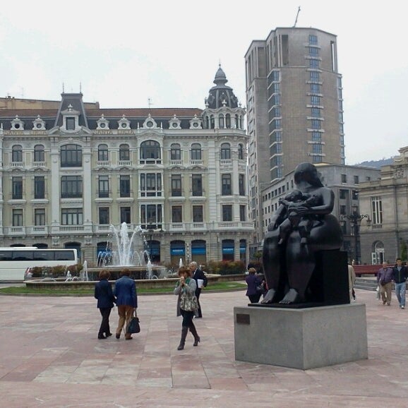 Plaza de la Escandalera Oviedo, Asturias