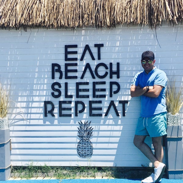 6/24/2017 tarihinde Kaan K.ziyaretçi tarafından SeaSide Beach Lounge'de çekilen fotoğraf