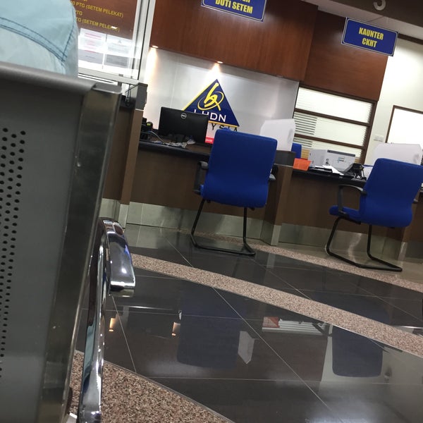 Foto di Lembaga Hasil Dalam Negeri (LHDN) - Edificio governativo