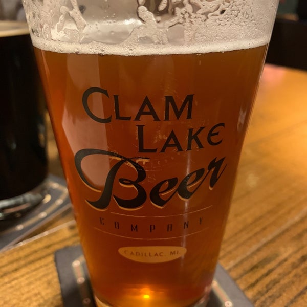 Foto tomada en Clam Lake Beer Company  por Megan B. el 11/3/2018
