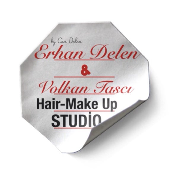 Foto scattata a Erhan Delen &amp; Volkan Taşcı Hair&amp;Make Up Studio da Can D. il 5/20/2014