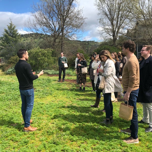 3/22/2018 tarihinde Jennifer D.ziyaretçi tarafından Frog&#39;s Leap Winery'de çekilen fotoğraf