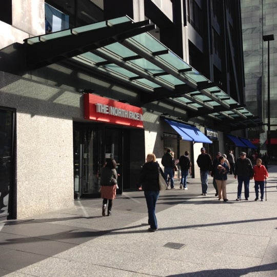 The North Face Chicago - Streeterville 