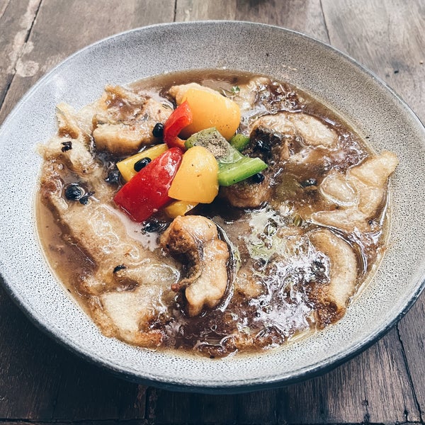 Smith Rabbit Smith & Rabbit (สมิธ แอนด์ แรบบิท) - Restaurant in Chatuchak