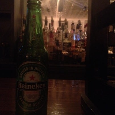 Foto tirada no(a) Gramercy Park Bar por Ravin D. em 11/3/2012