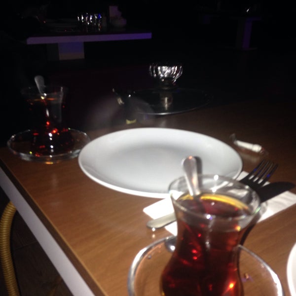 รูปภาพถ่ายที่ Terrace 34 Restaurant &amp; Cafe โดย Can Ömer C. เมื่อ 2/26/2016