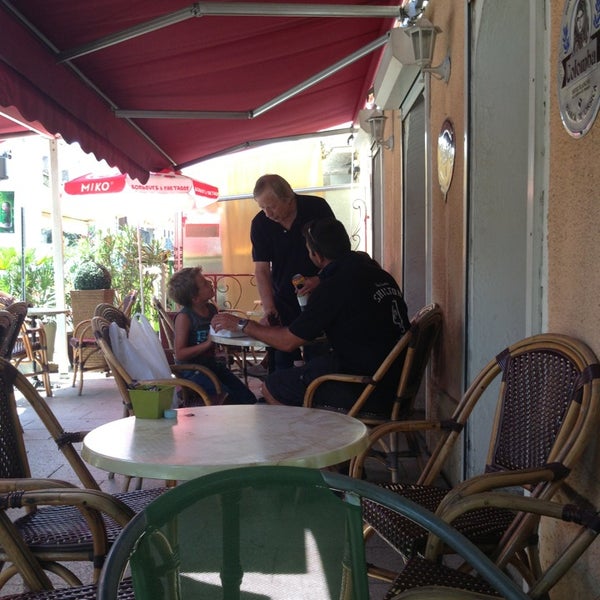 U Culombu Bar In Sainte Lucie De Porto Vecchio