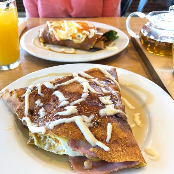 Lovely crepes. Was that fresh orange juice? Sweet , efficient, & attentive service. Clean with great light. I recommend the Lumberjack & Sausage Potato were amazeballs.