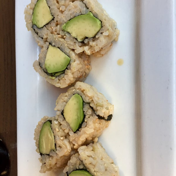 4/1/2017 tarihinde Janie A.ziyaretçi tarafından Blue Sushi Sake Grill'de çekilen fotoğraf