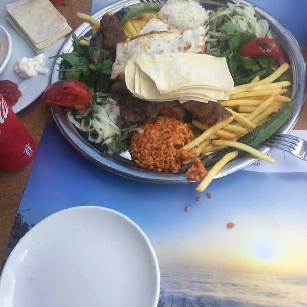 9/4/2021 tarihinde Murat Y.ziyaretçi tarafından Tepe Restaurant'de çekilen fotoğraf