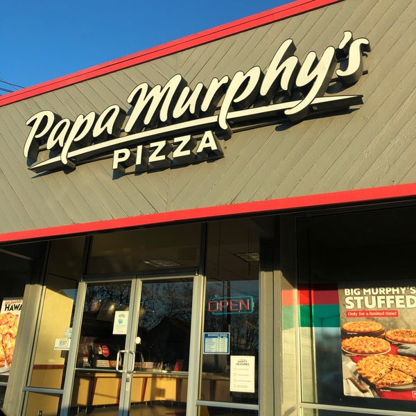 Papa Murphy's Big Murphy's Stuffed Pizza Review!