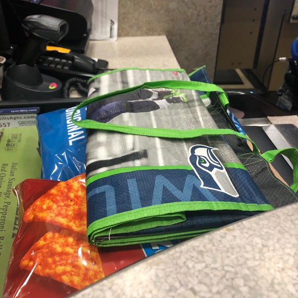 Safeway Grocery Store in Nevada Lidgerwood