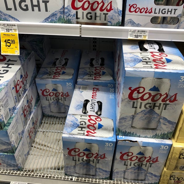 Safeway Grocery Store in Nevada Lidgerwood